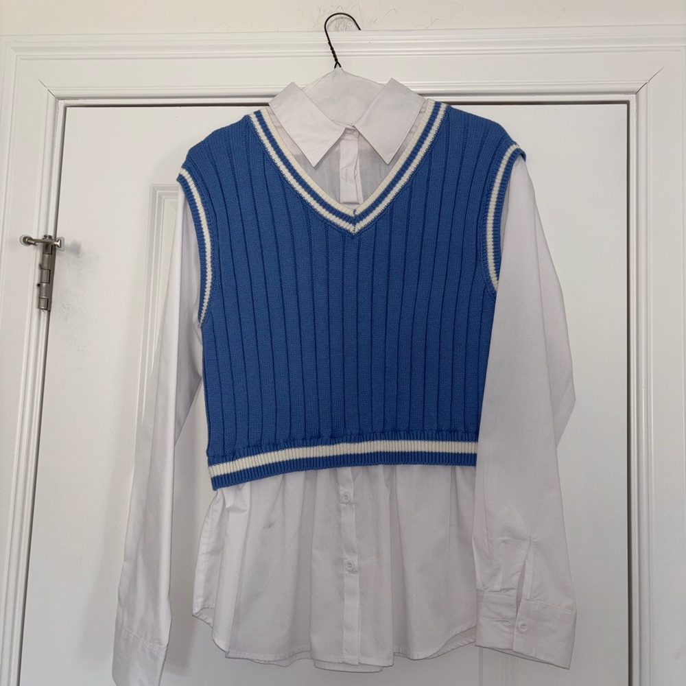 Blue Ribbed V-Neck Sleeveless Sweater Vest - Picture 5 of 7